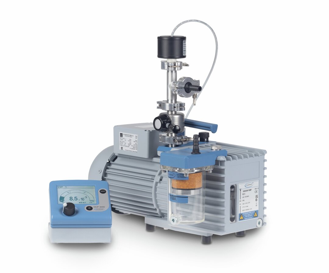 Rotary vane pump package RZ 6, with oil mist filter, butterfly valve VS 16 and vacuum gauge DCP 3000 +VSP 3000