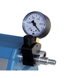 Manual vacuum regulator valve with
analogue pressure gauge for diaphragm
pump ME 1, with hose nozzle DN 6/10